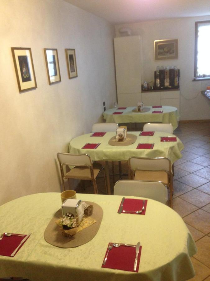 Le Cicogne Bed & Breakfast Rovereto  Bagian luar foto
